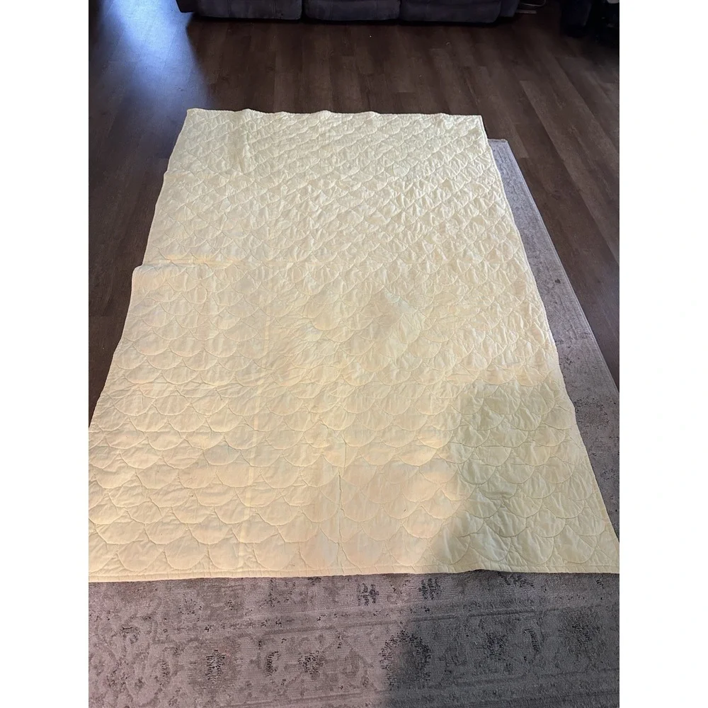 Handmade Yellow Quilt 56x85 Embroidered Star Design Cottage Twin‎ Size